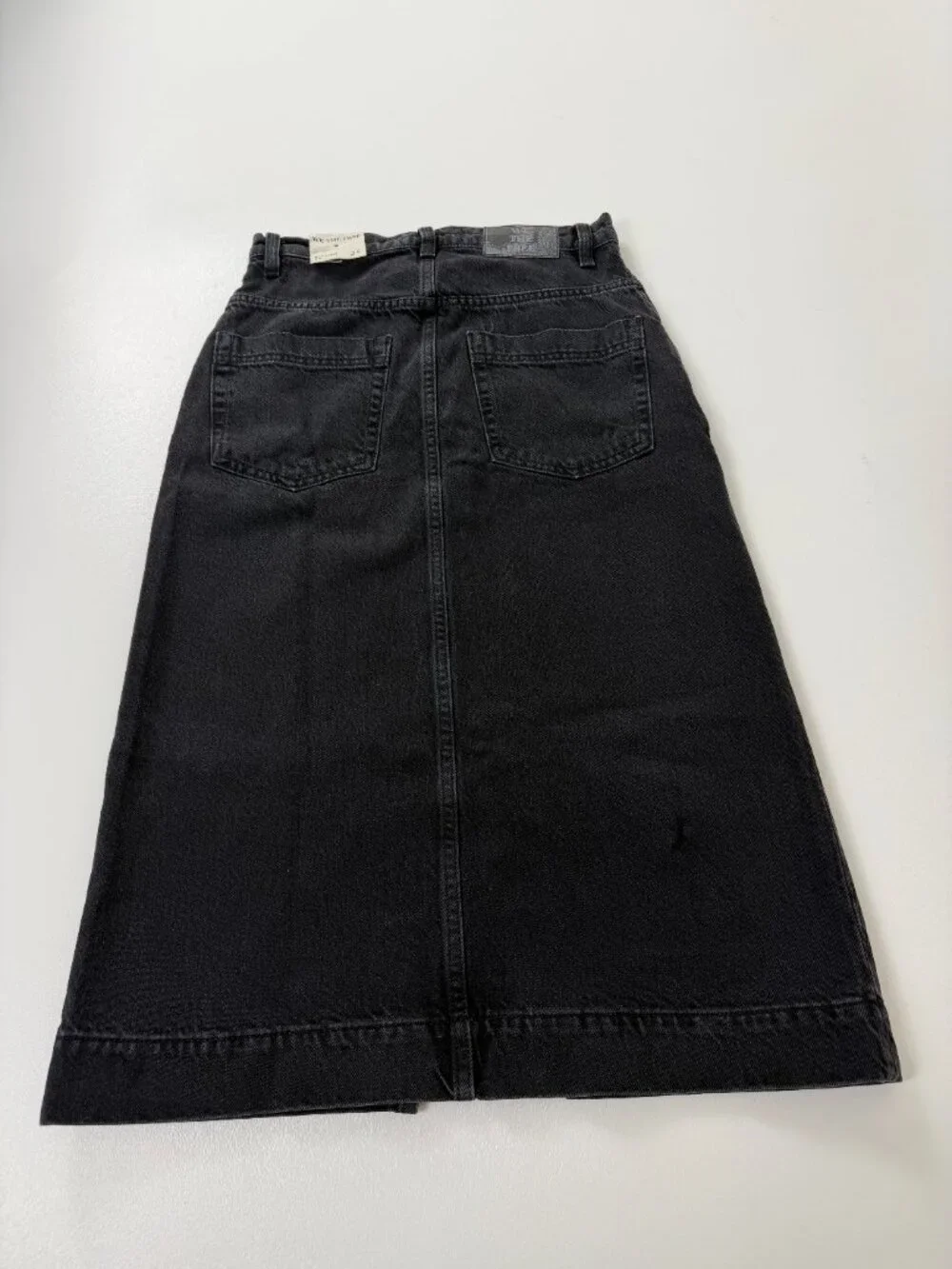 Free People We The Free Wild Roses Black Denim Midi Skirt NWT Size 25